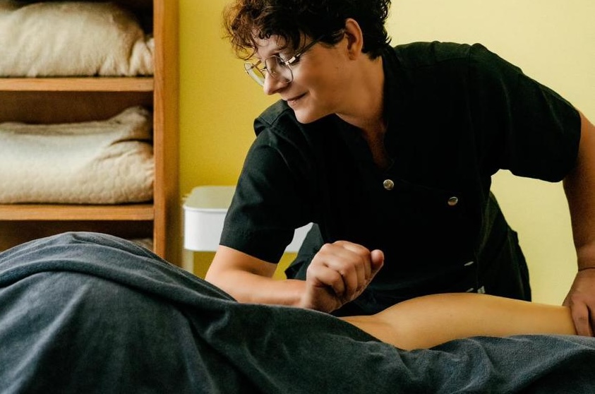 Massage hawaïen été
